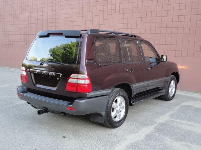 2003 Toyota LandCruiser 4d,ac,pw,sunroof,leather