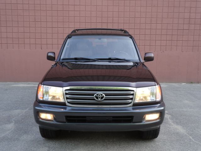 2003 Toyota LandCruiser 4d,ac,pw,sunroof,leather
