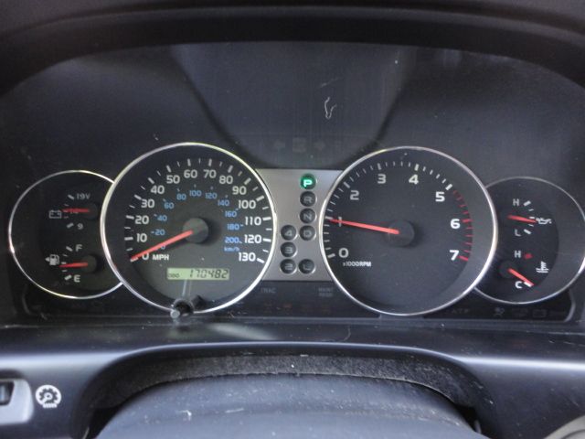 2003 Toyota LandCruiser 4d,ac,pw,sunroof,leather