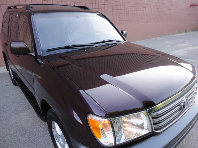 2003 Toyota LandCruiser 4d,ac,pw,sunroof,leather