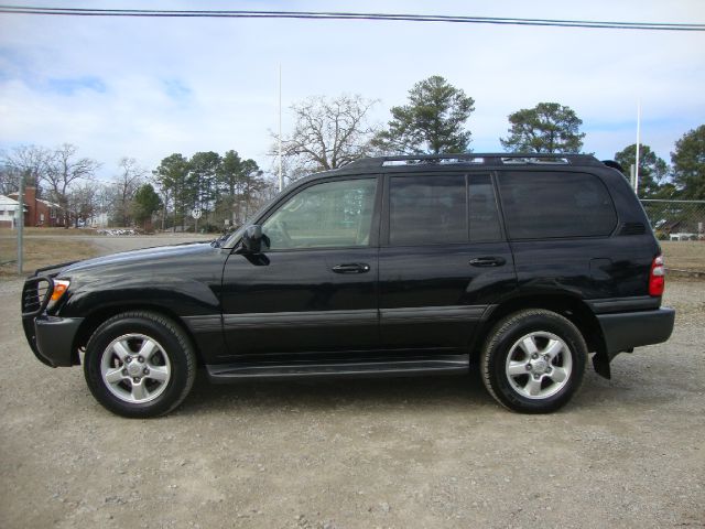 2004 Toyota LandCruiser Ram 3500 Diesel 2-WD