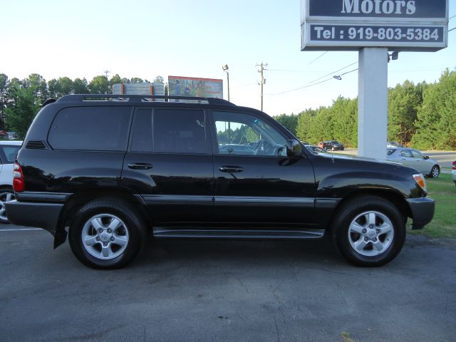 2005 Toyota LandCruiser Ram 3500 Diesel 2-WD