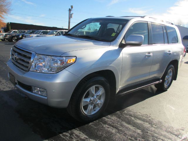2011 Toyota LandCruiser Ram 3500 Diesel 2-WD