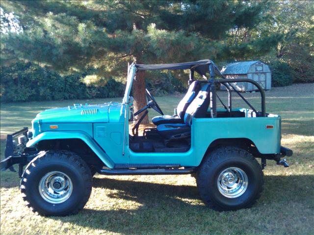 1974 Toyota Land Cruiser 2DR HB AT Scion TC