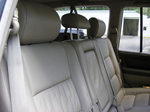 1999 Toyota Land Cruiser Ram 3500 Diesel 2-WD