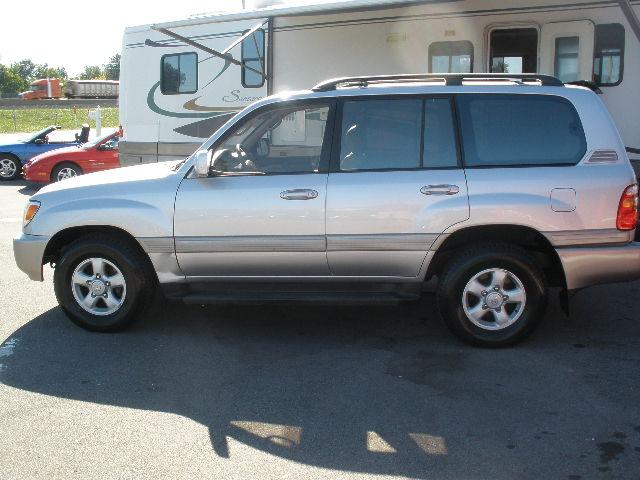 1999 Toyota Land Cruiser Base