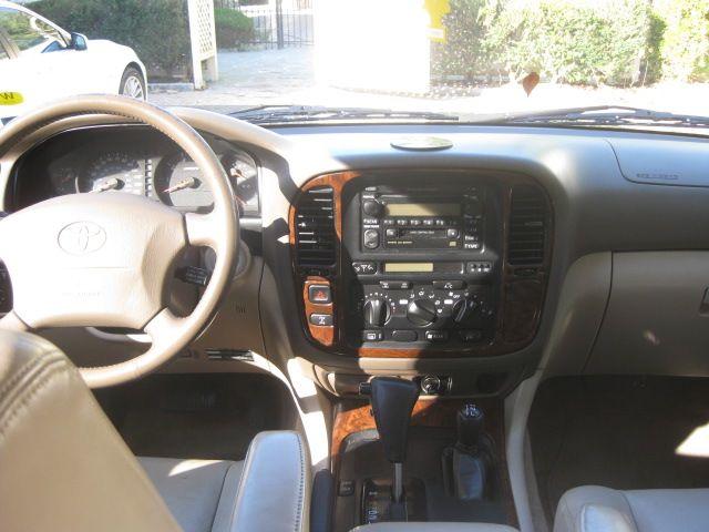 2000 Toyota Land Cruiser Prerunner SR5