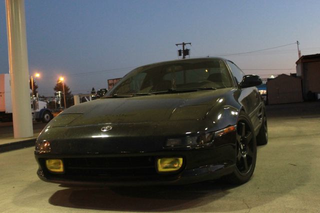 1991 Toyota MR2 Carpet Cleaning Vancall NOW