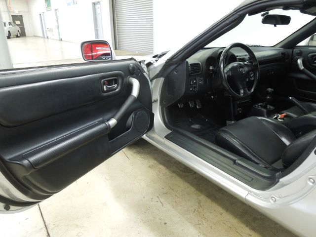 2000 Toyota MR2 Spyder Unknown