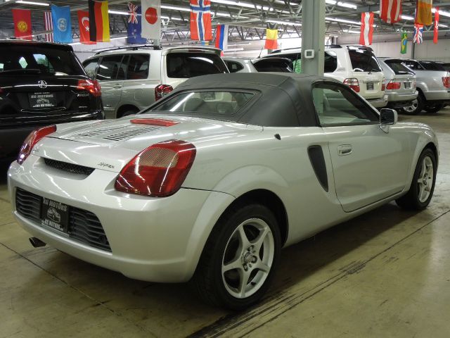 2000 Toyota MR2 Spyder Unknown