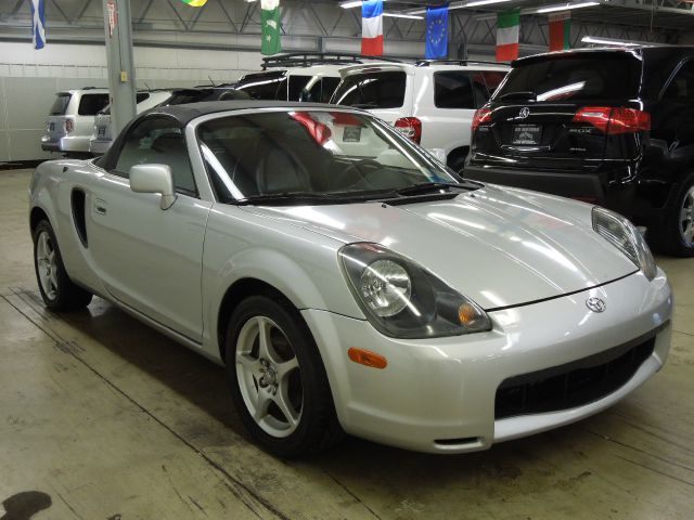 2000 Toyota MR2 Spyder Unknown