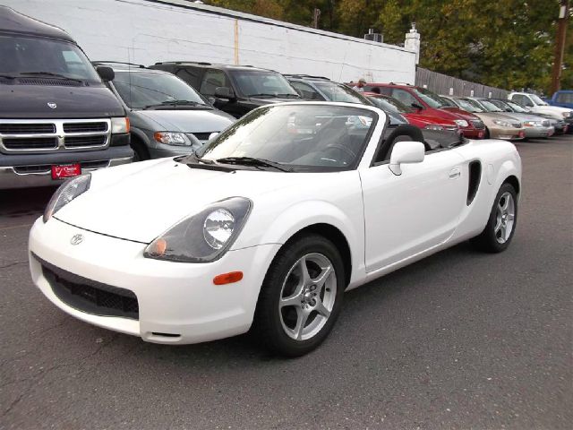 2000 Toyota MR2 Spyder Base
