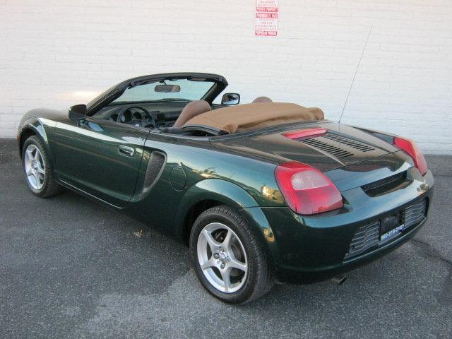 2001 Toyota MR2 Spyder Technology Package
