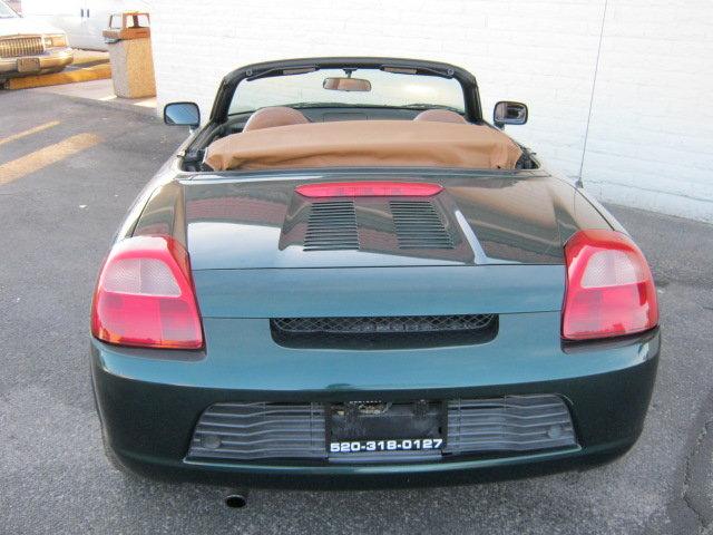 2001 Toyota MR2 Spyder Technology Package