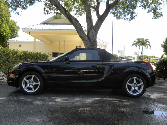 2001 Toyota MR2 Spyder Base