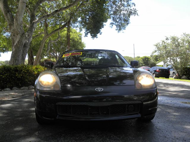 2001 Toyota MR2 Spyder Base