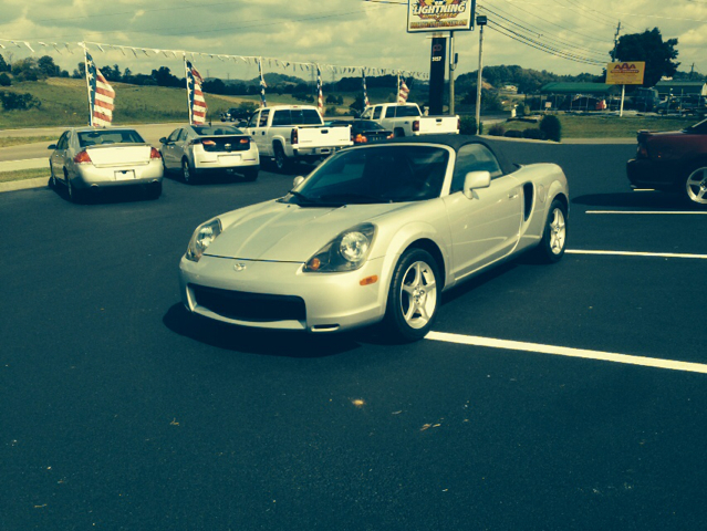 2001 Toyota MR2 Spyder Base