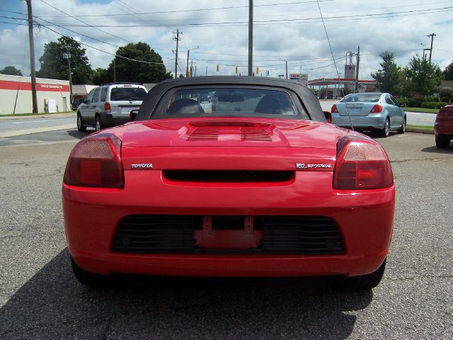2001 Toyota MR2 Spyder Technology Package