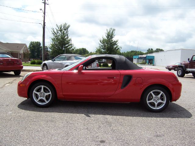 2001 Toyota MR2 Spyder Technology Package