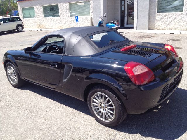 2001 Toyota MR2 Spyder Base