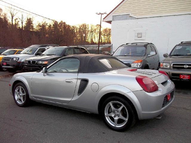2002 Toyota MR2 Spyder 1.8T Quattro