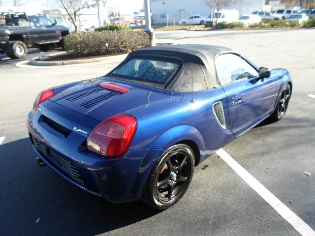 2002 Toyota MR2 Spyder 1.8T Quattro