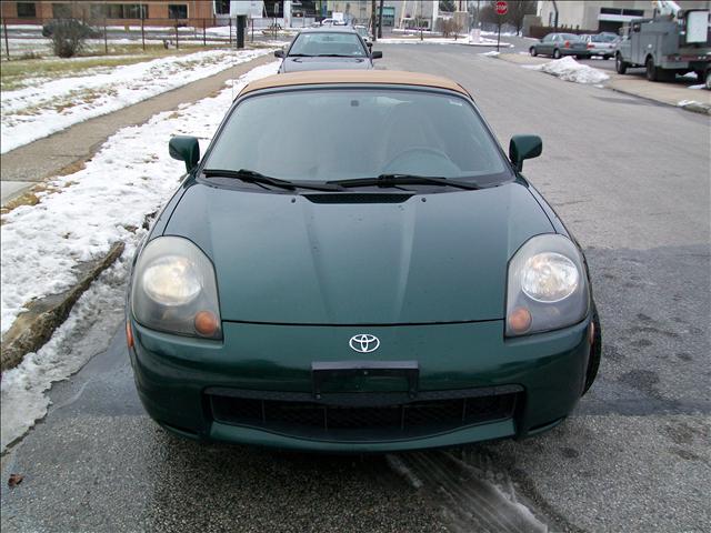 2002 Toyota MR2 Spyder Base