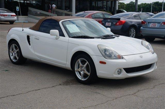 2003 Toyota MR2 Spyder Base