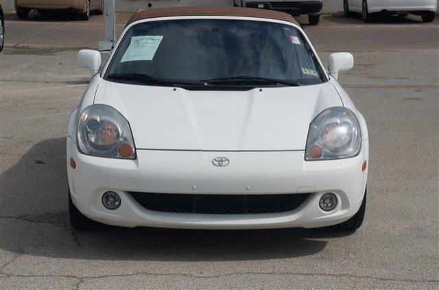 2003 Toyota MR2 Spyder Base
