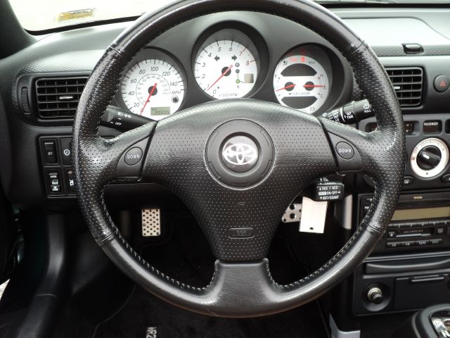 2003 Toyota MR2 Spyder 1.8T Quattro