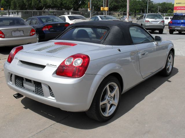 2004 Toyota MR2 Spyder 1.8T Quattro