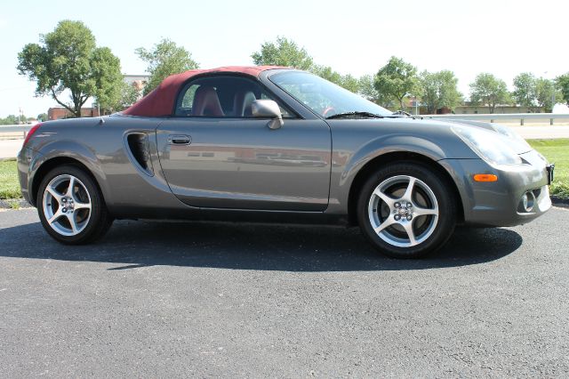 2005 Toyota MR2 Spyder 1.8T Quattro