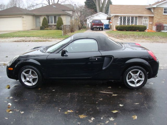 2010 Toyota MR2 Spyder Unknown