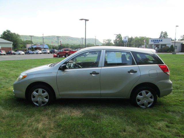 2003 Toyota Matrix Ram 3500 Diesel 2-WD