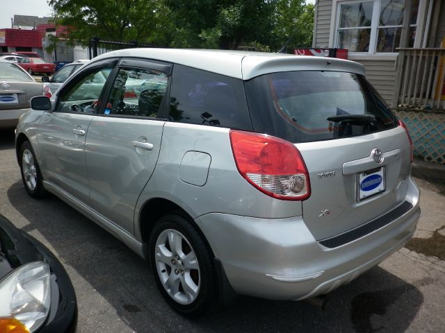 2003 Toyota Matrix Lariat XL