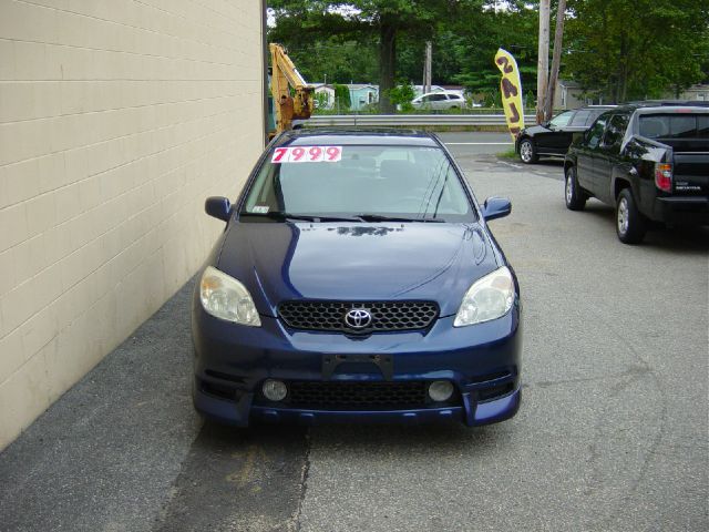 2004 Toyota Matrix SLT Quad Cab Short Bed 4WD