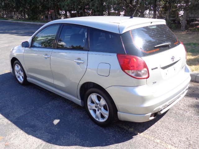 2004 Toyota Matrix SLT Quad Cab Short Bed 4WD
