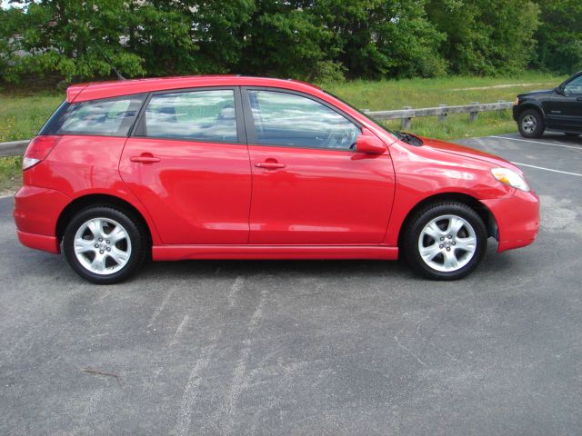 2004 Toyota Matrix SLT Quad Cab Short Bed 4WD