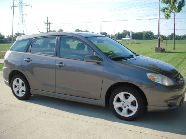 2005 Toyota Matrix XLT Sport Sunroof RB 17S