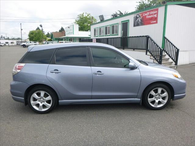 2005 Toyota Matrix Unknown