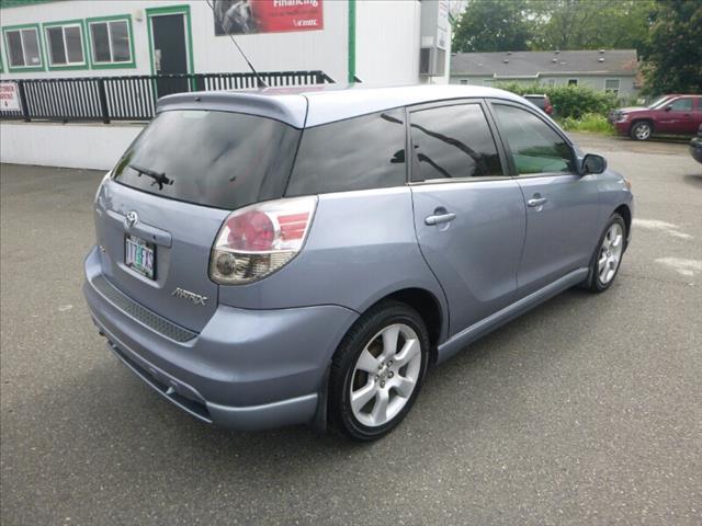 2005 Toyota Matrix Unknown