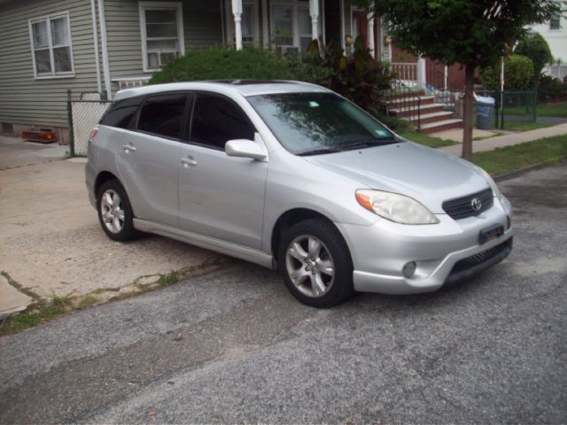 2005 Toyota Matrix XLT Sport Sunroof RB 17S