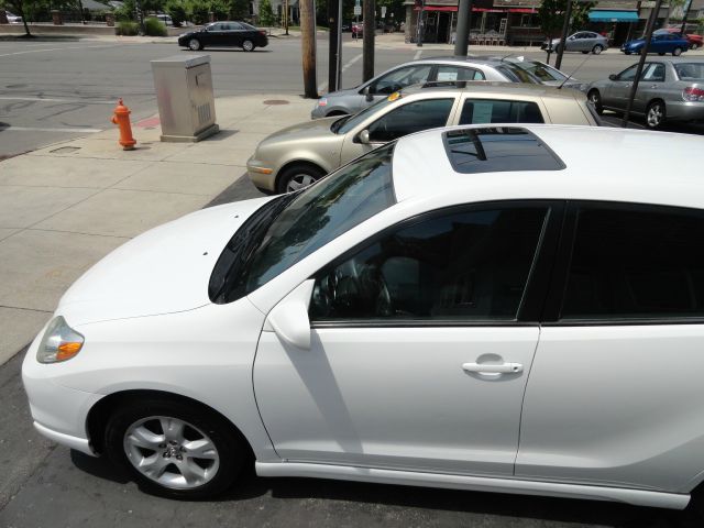 2005 Toyota Matrix SLT Quad Cab Short Bed 4WD
