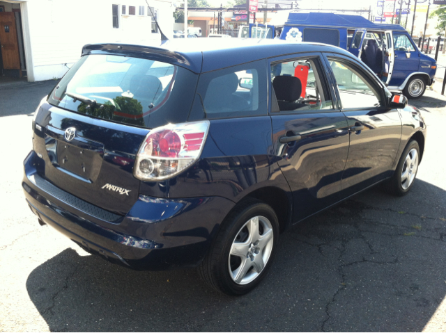 2005 Toyota Matrix Ram 3500 Diesel 2-WD