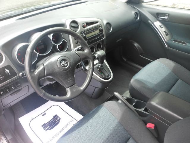 2006 Toyota Matrix SLT Quad Cab Short Bed 4WD