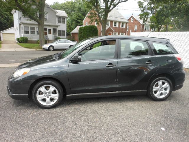 2006 Toyota Matrix SLT Quad Cab Short Bed 4WD