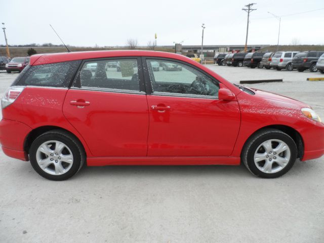 2006 Toyota Matrix XLS