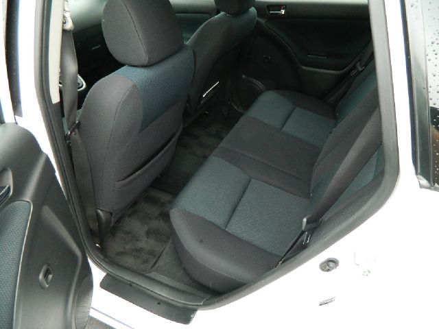 2006 Toyota Matrix SLT Quad Cab Short Bed 4WD