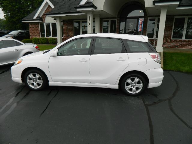 2006 Toyota Matrix SLT Quad Cab Short Bed 4WD