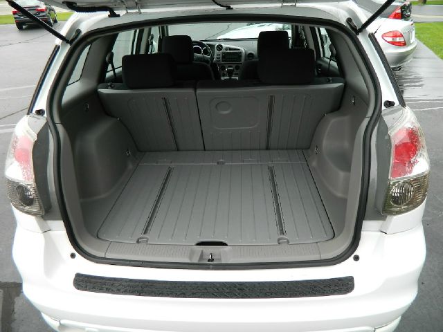 2006 Toyota Matrix SLT Quad Cab Short Bed 4WD